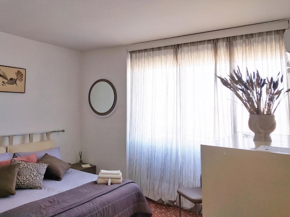 "Vacanze Romane" Stazione Tiburtina, Appartamento Tre Camere Da Letto 5 Posti Letto Ngoại thất bức ảnh