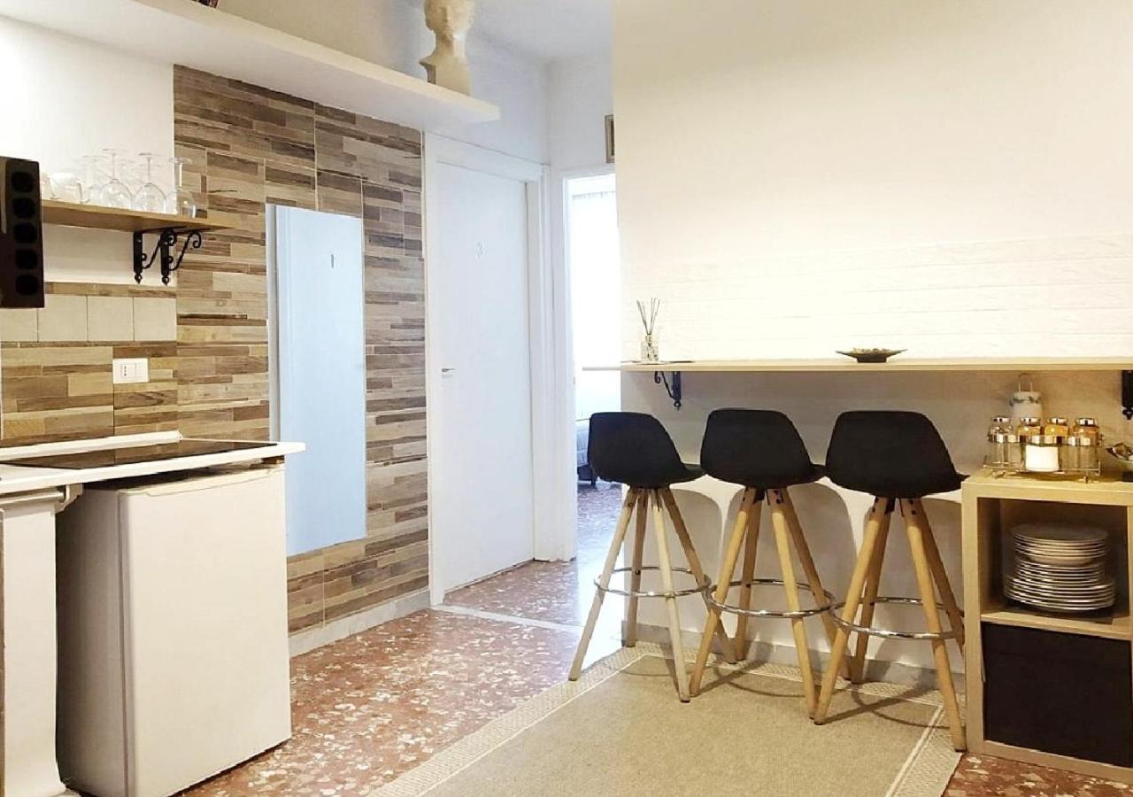 "Vacanze Romane" Stazione Tiburtina, Appartamento Tre Camere Da Letto 5 Posti Letto Ngoại thất bức ảnh